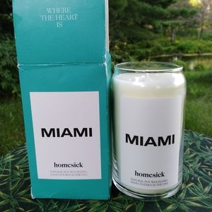 NIB Homesick Candle, Miami, 13.75oz